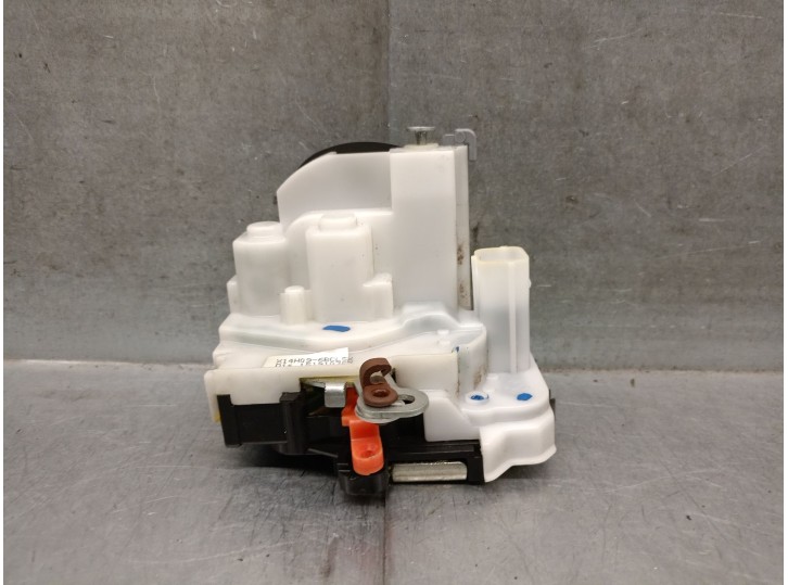 Second-hand boot / tailgate lock for Opel Combo Van/Minivan (X12) 1.3 CDTi (B05) OEM IAM reference 95514025 133963