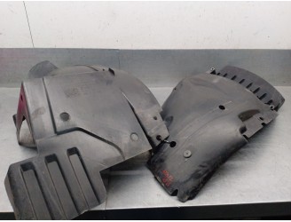 FRONT RIGHT WHEEL ARCH 8200508348 8200291639 