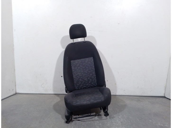 Replacement right front seat for Opel Combo van/minivan (X12) 1.3 CDTi (B05) OEM IAM reference 2257116 2257116 