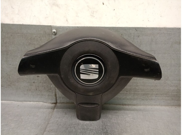 Replacement left front airbag for Seat Leon (1M1) 1.9 TDi OEM IAM reference 1M0880201J 1M0880201J 