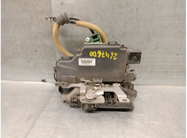 Replacement right front door lock for Seat Leon (1M1) 1.9 TDi OEM IAM reference 3B1837016AD 3B1837016AD 