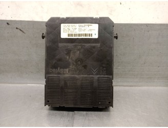 RELAY / FUSE BOX 9636760580 9636760580 