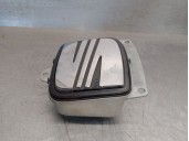 Replacement exterior tailgate handle for Seat Leon (1P1) 1.9 TDI OEM IAM reference 5P0827565C 5P0827565C 