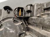 Recambio de faro derecho para ssangyong tivoli 1.6 xdi 160 referencia OEM IAM 8310235300 