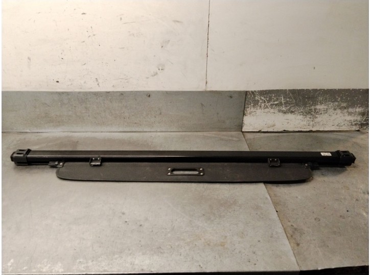 Recambio de bandeja trasera para ssangyong tivoli 1.6 xdi 160 referencia OEM IAM 7688035000 