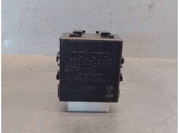 Recambio de modulo electronico para toyota auris (_e15_) 2.0 d-4d (ade150_) referencia OEM IAM 8594002040 4230001070