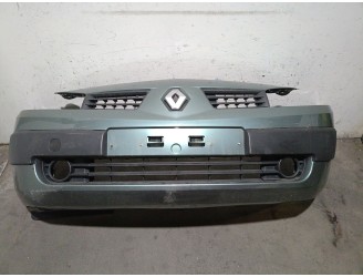 Replacement front bumper for Renault Megane II Sedan (lm0/1_) 1.6 OEM IAM reference 7701474484 7701474484 
