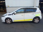 renault scénic iii (jz0/1_) from the year 2015