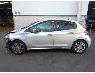 peugeot 208 i (ca_, cc_) from the year 2017
