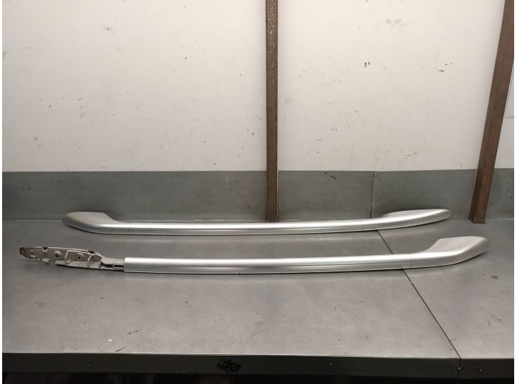 Recambio de portaequipajes para infiniti fx 37 awd referencia OEM IAM 738201CY1B 738211CY1B 