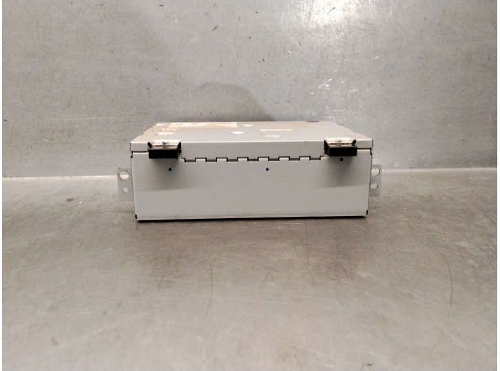 Recambio de sistema audio / radio cd para jaguar xe (x760) 2.0 d referencia OEM IAM HX6318K812BB T4A12120 