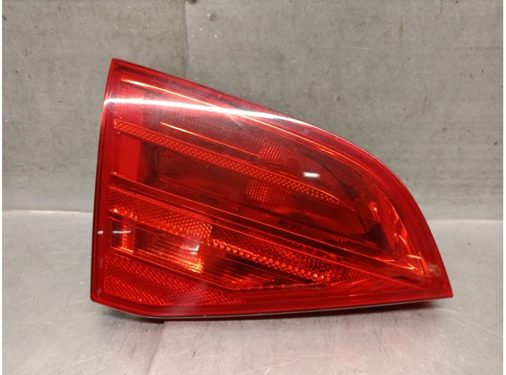 Replacement left rear tailgate light for Audi A4 B8 Avant (8K5) 2.0 TDI OEM IAM reference 8K9945093 8K9945093 