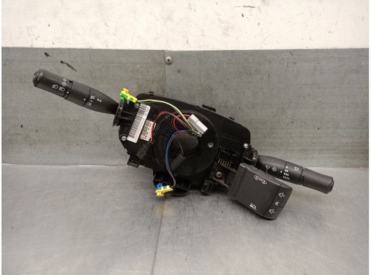 Recambio de mando luces para renault megane ii sedán (lm0/1_) 1.6 referencia OEM IAM 8200216465 8200216465 