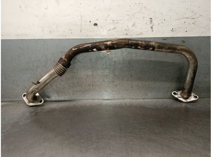Recambio de tubo para dodge caliber 2.0 crd referencia OEM IAM 03G131521AB 68001588AA
