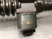 Recambio de inyector para dodge caliber 2.0 crd referencia OEM IAM 03G130073G 0414720404