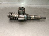 Recambio de inyector para dodge caliber 2.0 crd referencia OEM IAM 03G130073G 0414720404