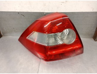 Replacement left rear tail light for Renault Megane II Sedan (LM0/1_) 1.6 OEM IAM reference 8200142682 8200142682