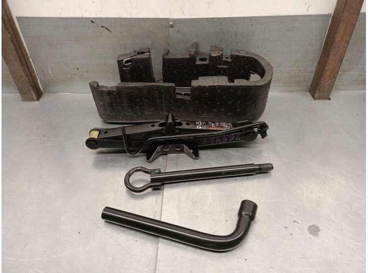 Recambio de gato para renault megane ii sedán (lm0/1_) 1.6 referencia OEM IAM 8200153953 8200977860