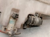 Recambio de deposito limpia para infiniti fx 30d awd referencia OEM IAM 289101DR0A 289101DR0A 