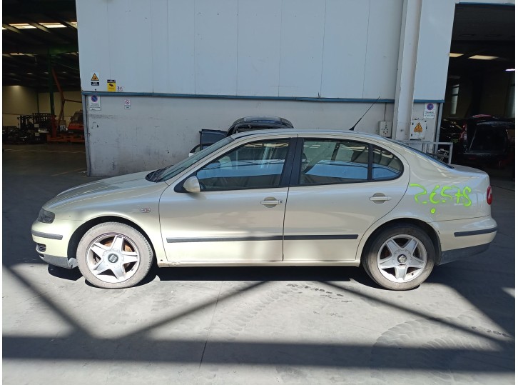 SEAT TOLEDO II (1M2)