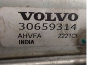 Replacement starter motor for Volvo V60 I (155) D5 OEM IAM reference 30659314 36001408