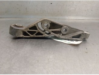GEARBOX MOUNT 31277469 8641076 