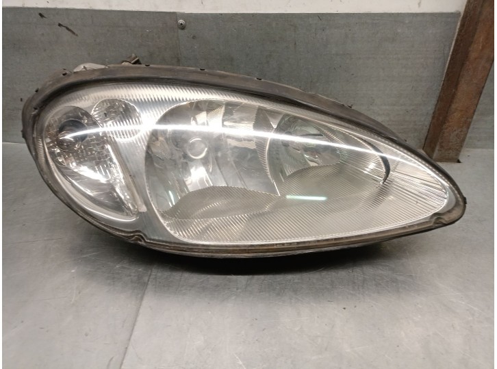Recambio de faro derecho para chrysler pt cruiser (pt_) 2.2 crd referencia OEM IAM 5288766AH 5288766AH 