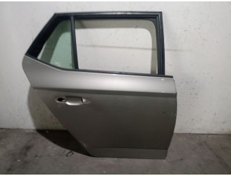 Recambio de puerta trasera derecha para skoda fabia iii (nj3) 1.0 referencia OEM IAM 6V6833056A 6V6833056A