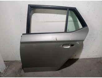 Recambio de puerta trasera izquierda para skoda fabia iii (nj3) 1.0 referencia OEM IAM 6V6833055A 6V6833055A