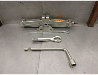 Recambio de gato para infiniti fx 30d awd referencia OEM IAM 995501CK0B 995501CK0B 