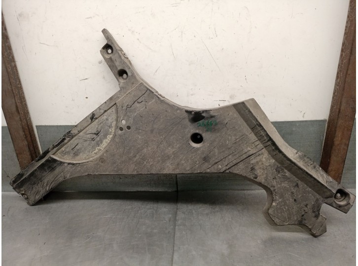 Recambio de cubrecarter para bmw 6 gran coupe (f06) 640 d referencia OEM IAM 51757312831 51757312831