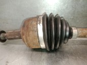 Replacement left front driveshaft for renault scénic iii (jz0/1_) 1.2 tce OEM IAM reference 8200725512 8200725512