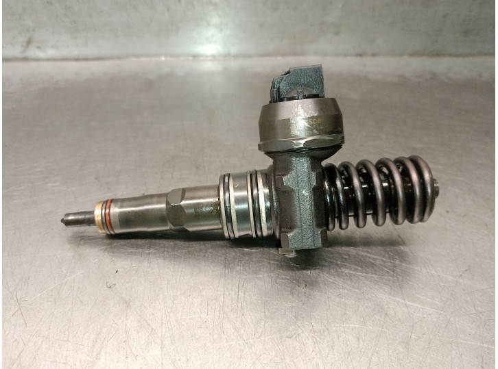 Recambio de inyector para seat toledo ii (1m2) 1.9 tdi referencia OEM IAM 038130073AL 0414720039