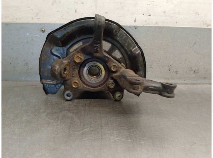 Replacement front left steering knuckle for Toyota Auris (_E15_) 2.0 D-4D (ADE150_) OEM IAM reference 4321202170 4321202170