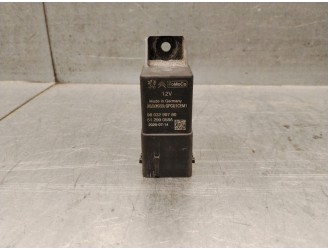 Replacement glow plug control unit for Citroën Jumpy III Van (V_) 1.5 BlueHDi 100 OEM IAM reference 9803299780