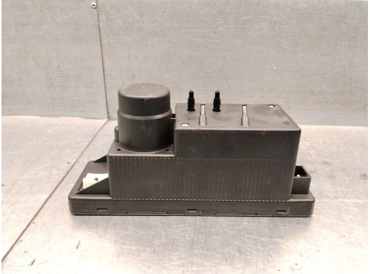 Replacement central locking control unit for Mercedes-Benz E-Class (W210) E 280 (210.053) OEM IAM reference 2108000048 01320063
