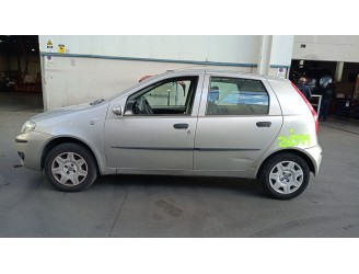 fiat punto (188_) del año 2004