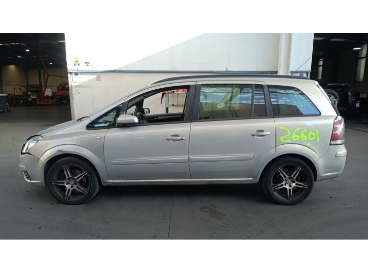 opel zafira / zafira family b (a05) del año 2005