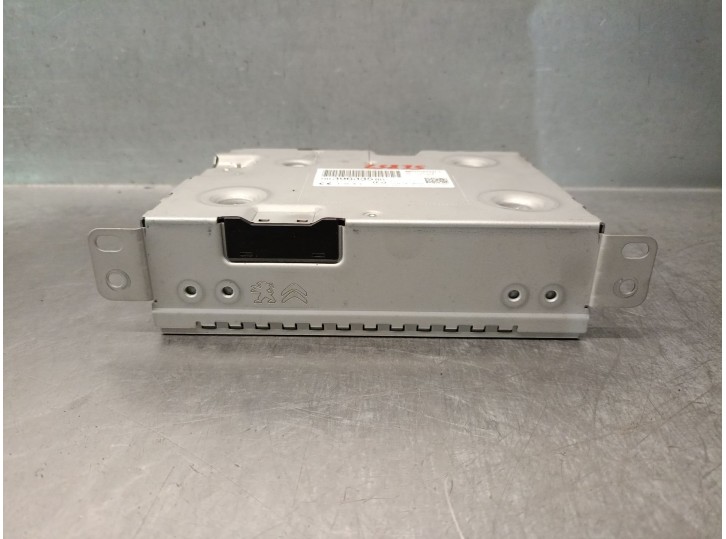 Replacement audio system / radio cd for citroën jumpy iii van (v_) 1.5 bluehdi 100 OEM IAM reference 9839633580 9839633