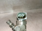 Replacement injector for Chrysler PT Cruiser (PT_) 2.2 CRD OEM IAM reference A6110701387 0445110100