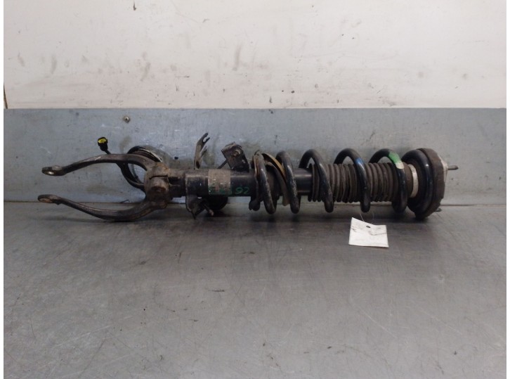Replacement front right shock absorber for Infiniti FX 30D AWD OEM IAM reference E61101CF0F E61101CF0F