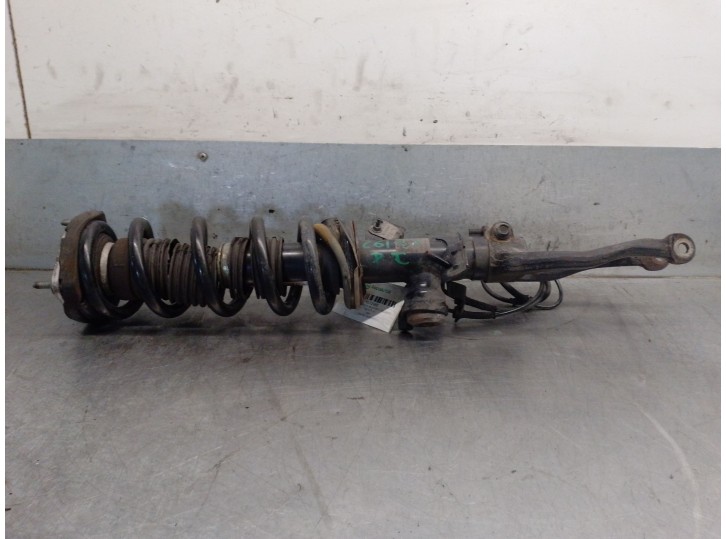 Replacement front left shock absorber for Infiniti FX 30D AWD OEM IAM reference E61111CF0F E61111CF0F