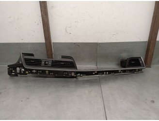 Replacement air vent for Audi Q5 (FYB, FYG) 2.0 TDI Quattro OEM IAM reference 80B820902M 80B820902M