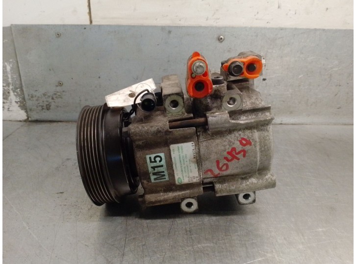 Replacement air conditioning compressor for Kia Sportage II (JE_, KM_) 2.0 CRDi OEM IAM reference 977012E200 977012E200