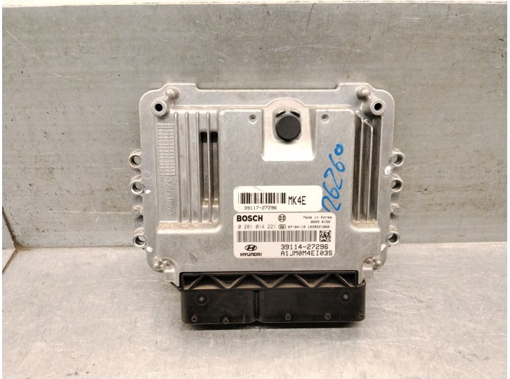 Replacement engine control unit (ECU) for a Hyundai Tucson (JM) 2.0 CRDi. OEM/IAM references: 3911427296 0281014221