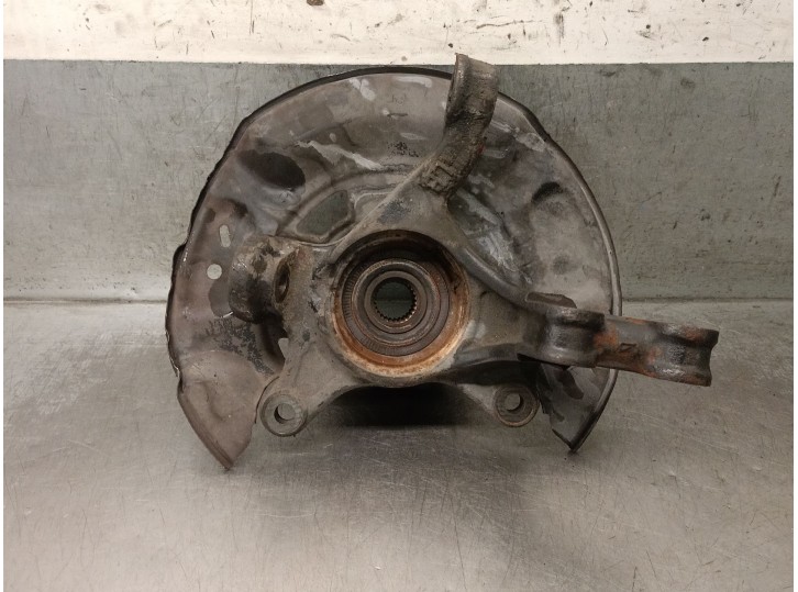 Replacement front left knuckle for Toyota Yaris (_P9_) 1.4 D-4D (NLP90_) OEM IAM reference 432120D130 432120D130