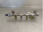 Recambio de rampa inyectora para infiniti fx 30d awd referencia OEM IAM 8201004395A 1752000Q2M