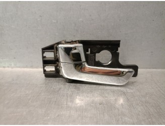 Replacement front left interior door handle for Kia Sportage II (JE_, KM_) 2.0 CRDi OEM IAM reference 826131F000 826131F00