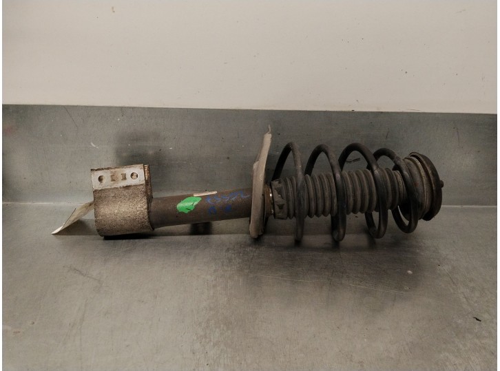 Replacement front right shock absorber for Citroën C4 Grand Picasso I (UA_) 2.0 I 16V OEM IAM reference 5202ZT 5202ZT