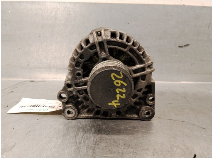 Replacement alternator for Volkswagen Crafter 30-50 van (2E_) 2.5 TDI OEM IAM reference 06F903023D 06F903023EX 012432513